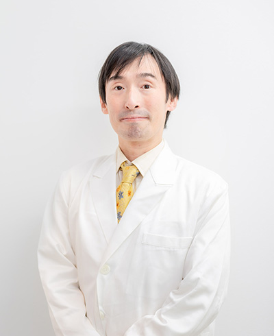 いずみ内科 院長 泉 諒太